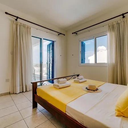 Malamar * Paralimni