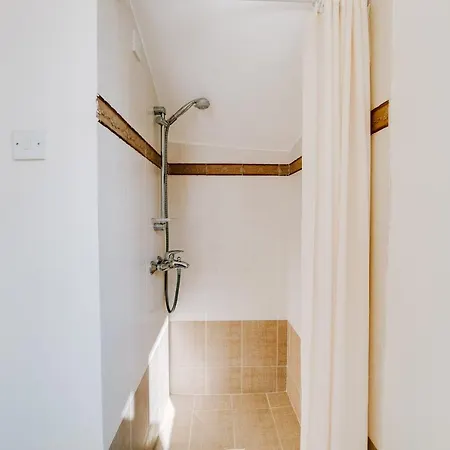 Malamar Villa *